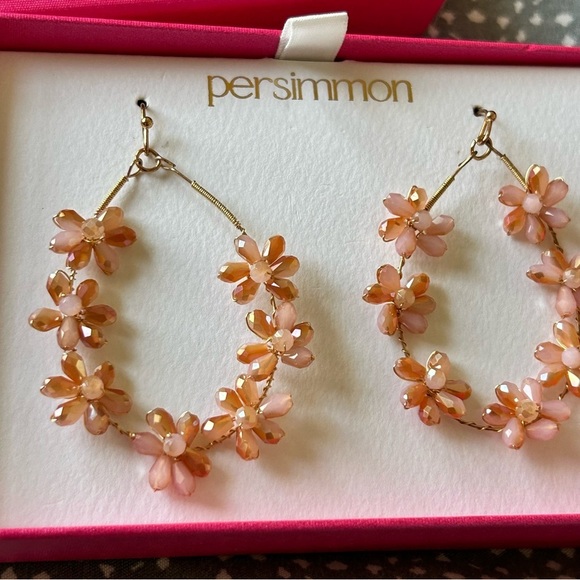 New in box Gold and Pink Floral Hoop Earrings - Picture 2 of 3